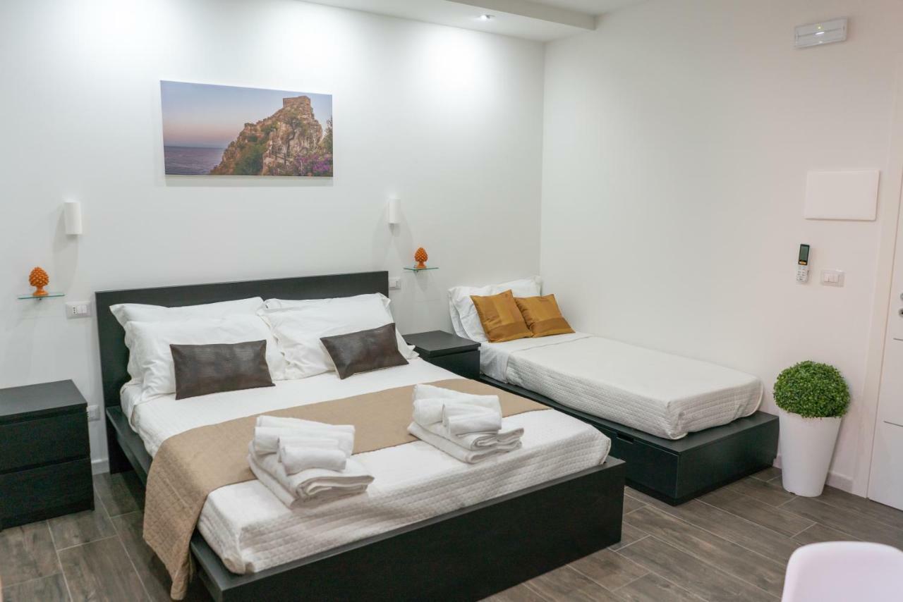 Marranzanu Rooms 산타 테레사 디 리바 외부 사진